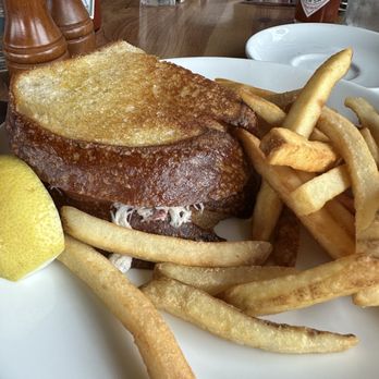 Nick's Seafood Restaurant - Crab sandwich and fries - Seafood Near Me - Pacifica, California Nick's Seafood Restaurant - Crab sandwich and fries - Seafood Near Me - Pacifica, California