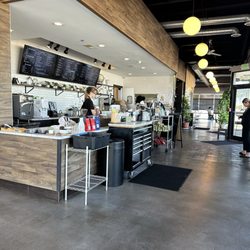 Daily Projects Cafe & Eatery - Ordering counter