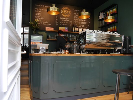 THE FRIDAY Cupping Room by null
