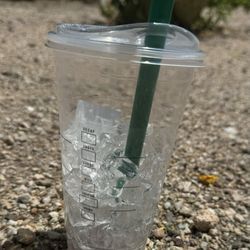 Starbucks - Summer berry refresher