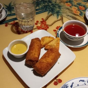 Canton Palace - Everything pictured is great except for the yellow sauce, which tastes like paint. - Chinese Near Me - Loveland, Colorado