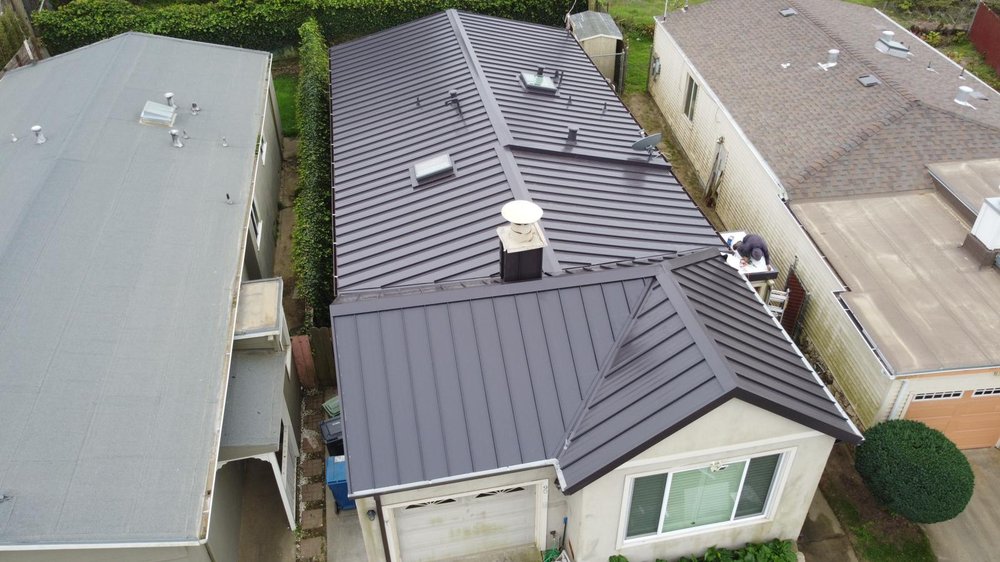 Slide of The Roofing Friend