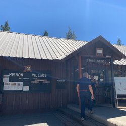 Wishon Village RV Park - Check in at the store