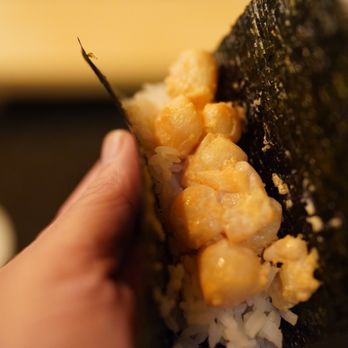 Komé - Scallop hand roll - Sushi Bars Near Me - Dallas, Texas Komé - Scallop hand roll - Sushi Bars Near Me - Dallas, Texas