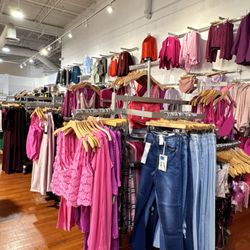 Wave Fashion - Merchandise