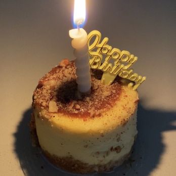 Magnolia Bakery - My 45th bday Caramel Pecan Cheesecake it was great - Bakeries Near Me - Chicago, Illinois