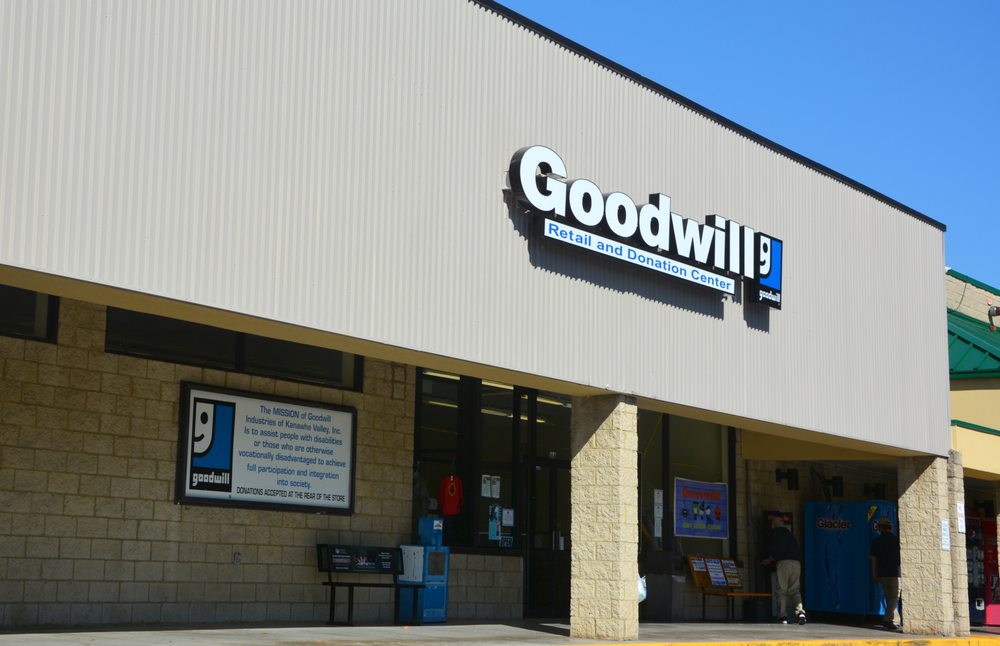 GOODWILL Updated July 2024 387 Mall Rd, Oak Hill, West Virginia Thrift Stores Phone