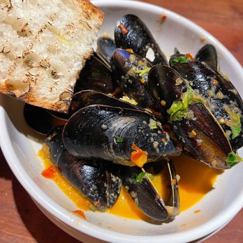 Barcelona Reston - Steamed Mussels - Tapas/Small Plates Near Me - Reston, Virginia