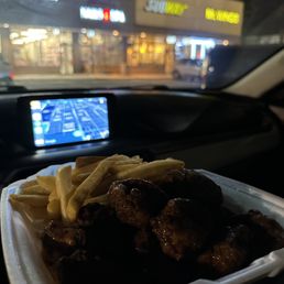 Boneless Wings and fries w/ "Honey Hot" Sauce Boneless Wings and fries w/ "Honey Hot" Sauce