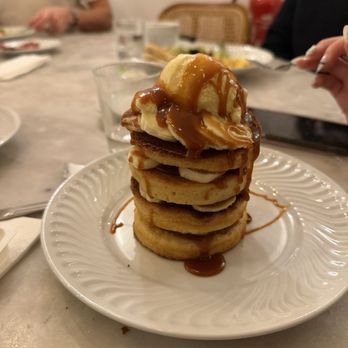 Breakfast Lovers - caramel pancakes - Breakfast & Brunch Near Me - Lisbon, 11