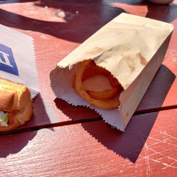 Cantine du Chenal - Rondelle d'oignon - Hot Dogs Near Me - Chandler, Quebec