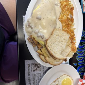 Digger's Diner - Concord - Chicken Fried Steak - Breakfast & Brunch Near Me - Concord, California
