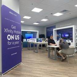 Comcast Service Center - Customer service ?