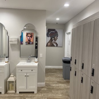 NAKED - Updated November 2025 - 39 Photos & 34 Reviews - 2834 S