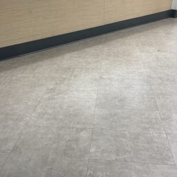 Dirty floor Dirty floor