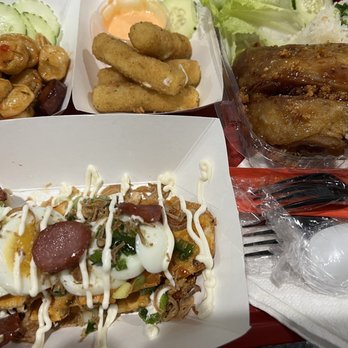 Snackie Viet - Cheese Sticks, Garlic Chicken Rice, Fish Ball Combo and Grilled Bread - Vietnamese Near Me - Richardson, Texas