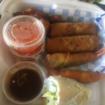 V.Nam Pho - Sample app was great shrimp Eggroll regular rolls an fresh rolls - Vietnamese Near Me - Surprise, Arizona