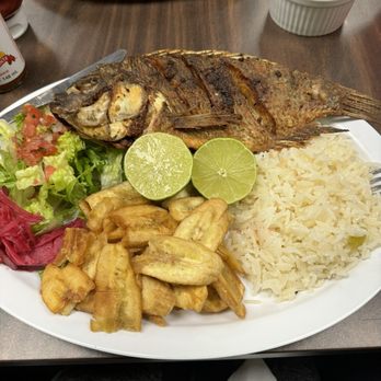 Sin Frontera Restaurant - Pescado Frito - Mexican Near Me - Hayward, California Sin Frontera Restaurant - Pescado Frito - Mexican Near Me - Hayward, California
