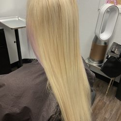 Sew in extensions for length and volume, can you find where her natural ends in the extensions begin?