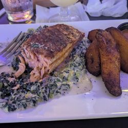 Creamy Spinach Salmon with Fried Plantains