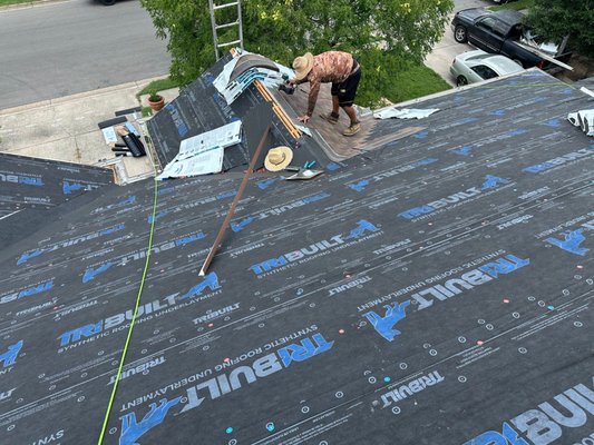 Cardinal Roofing and Exteriors