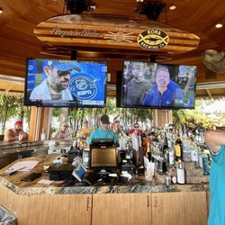 Pau Huaka'i Tiki Bar - Pay Huaka'i Beach Bar