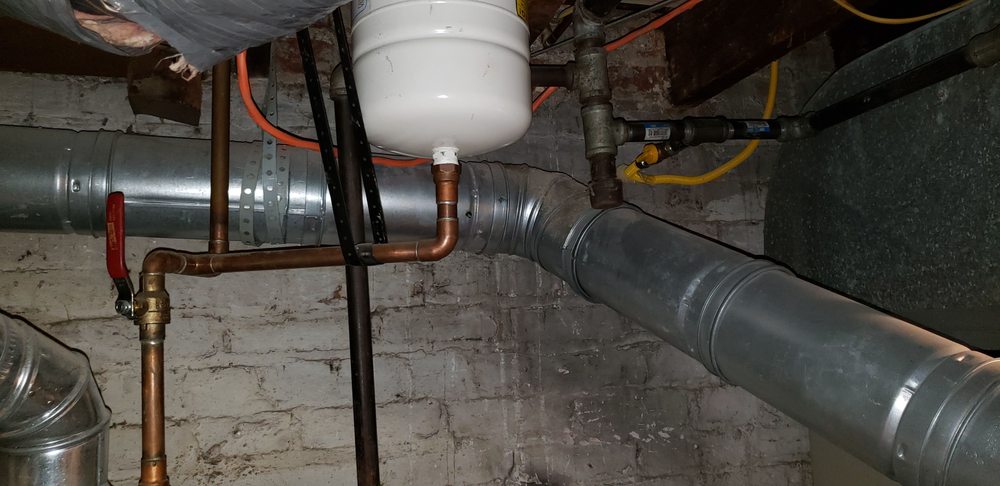 Slide of G & J Contractor