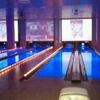 Lucky Strike Hollywood - Bowling Near Me - Hollywood, California Lucky Strike Hollywood - Bowling Near Me - Hollywood, California