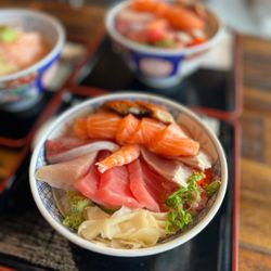 Donburi Station - Bellevue - Chirashi bowl