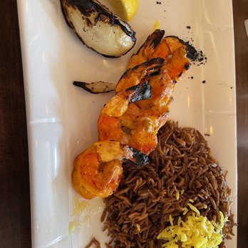 Sufiya's Grill - Merrick - Jumbo shrimp with brown basmati rice - phenomenal!! This is the lunch portion which was perfect. - Persian/Iranian Near Me - Merrick, New York Sufiya's Grill - Merrick - Jumbo shrimp with brown basmati rice - phenomenal!! This is the lunch portion which was perfect. - Persian/Iranian Near Me - Merrick, New York
