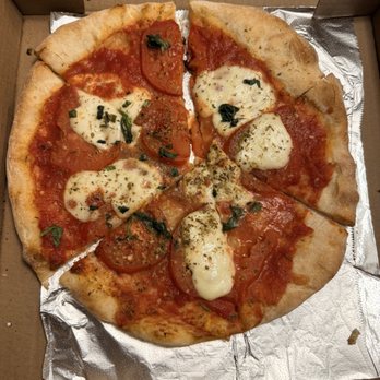 Antonio's Pizza Beau Rivage - Small Margarita Pizza - Italian Near Me - Wilmington, North Carolina