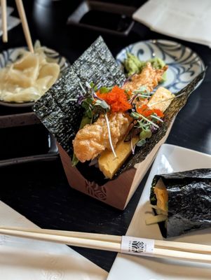 Matsunori Handroll Bar by null