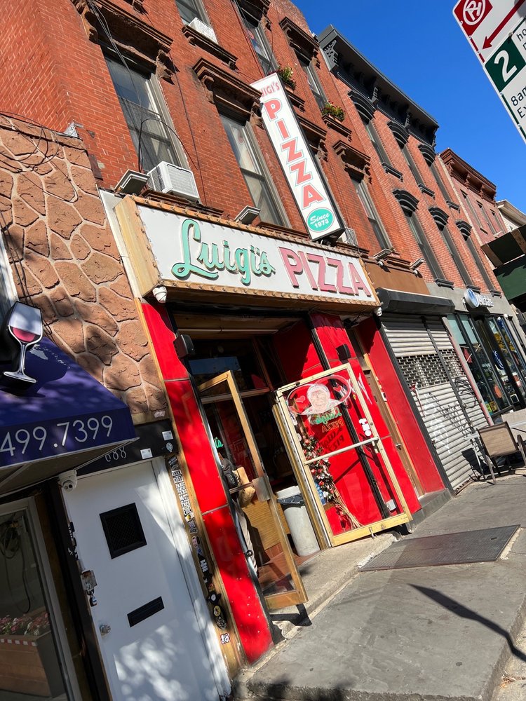 Luigi's Pizza