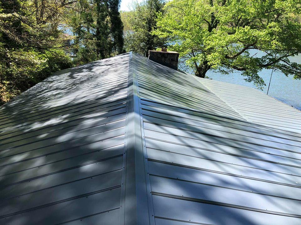 Slide of Jimenez Roofing