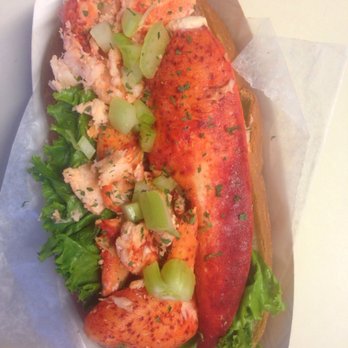 Cobie's - Slight bit of a lobster claw connoisseur myself, and this was the best claw on Cape Cod, MA. - Fish & Chips Near Me - Brewster, Massachusetts