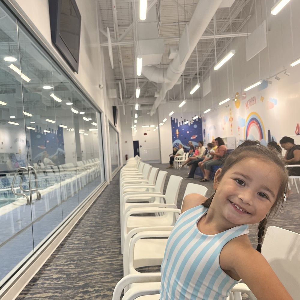 Big Blue Swim School  - A/C sitting area to watch your kids - Swimming Lessons/Schools Near Me - Methuen, Massachusetts