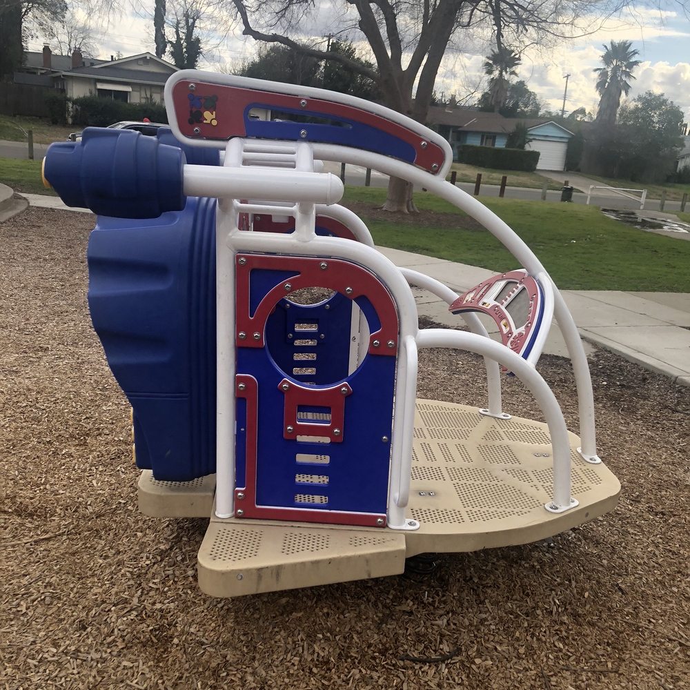 Pioneer Park - Small spaceship - Parks Near Me - Sacramento, California Pioneer Park - Small spaceship - Parks Near Me - Sacramento, California