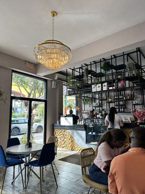 Café 413 by null