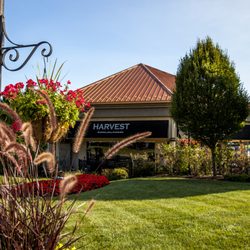 Glen Eagle Square - Harvest Seasonal Wine Bar and Grill
