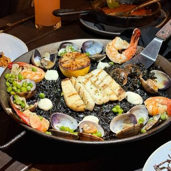 Loquita - paella - Spanish Near Me - Santa Barbara, California