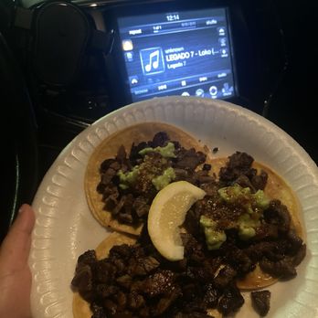 600 Tacos - Tacos de asada - Tacos Near Me - Long Beach, California