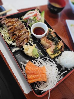 Akita Sushi by null
