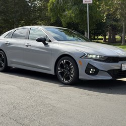Carz Rentalz - Kia K5 GT Line