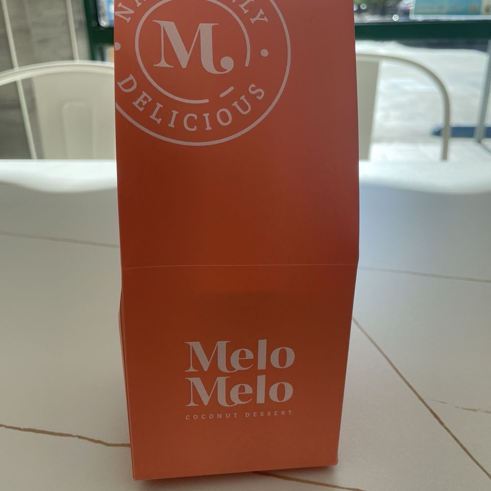 MeloMelo Coconut Dessert - Cute gift box - Desserts Near Me - San Gabriel, California MeloMelo Coconut Dessert - Cute gift box - Desserts Near Me - San Gabriel, California