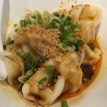 飲茶 - Pork dumplings in chili sauce - Dim Sum Near Me - Hong Kong, HK 飲茶 - Pork dumplings in chili sauce - Dim Sum Near Me - Hong Kong, HK