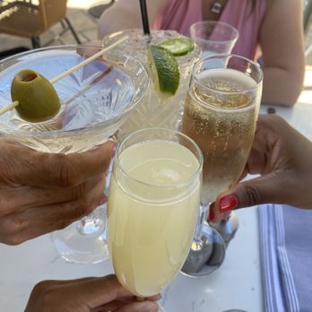 El Dorado Kitchen - Dirty martini, margarita, champagne, and French 75 - New American Near Me - Sonoma, California El Dorado Kitchen - Dirty martini, margarita, champagne, and French 75 - New American Near Me - Sonoma, California