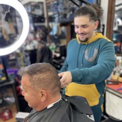 The Barber Parlor & Hair Styles - Family friendly