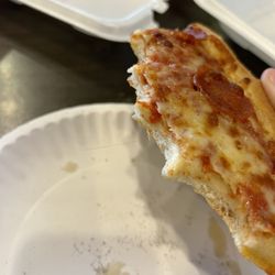 Island Slice Pizzeria - Hair in pizza