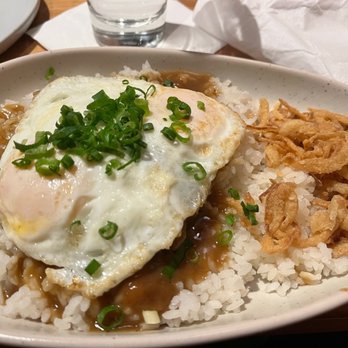 Mahi’ai Table - Braised Short Rib Loco Moco - Cocktail Bars Near Me - Kapolei, Hawaii Mahi’ai Table - Braised Short Rib Loco Moco - Cocktail Bars Near Me - Kapolei, Hawaii