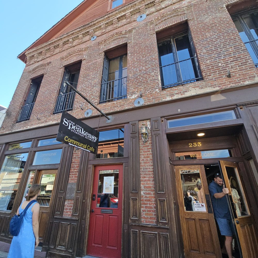 Communal Cafe - Storefront - Cafes Near Me - Nevada City, California